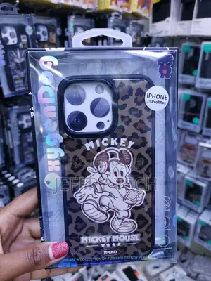 Hosiss iPhone 15 Pro Max Mickey Mouse Amoured Protective Case