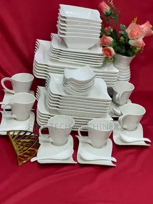 30 Pc Ceramic Dinner Set