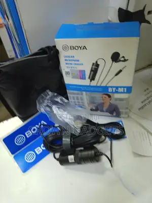 Boya by-M1 Wired Lavalier Mic for Interviews Recording