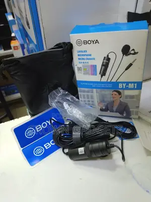 Boya by-M1 Wired Lavalier Mic for Interviews Recording
