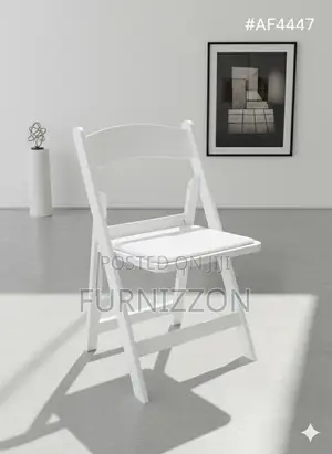 Event Ready White Folding Chair – Strong Comfortable