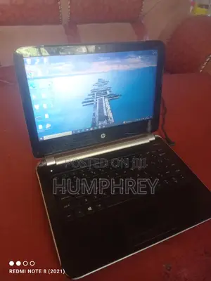 Laptop HP 240 G1 4GB AMD HDD 256GB