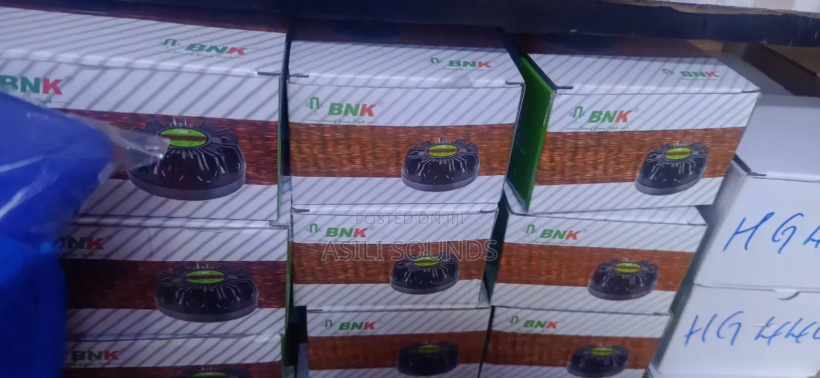 BNK Twitter Speaker