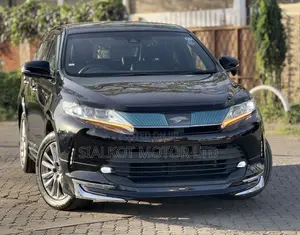 Toyota Harrier 2.0 2018 Black