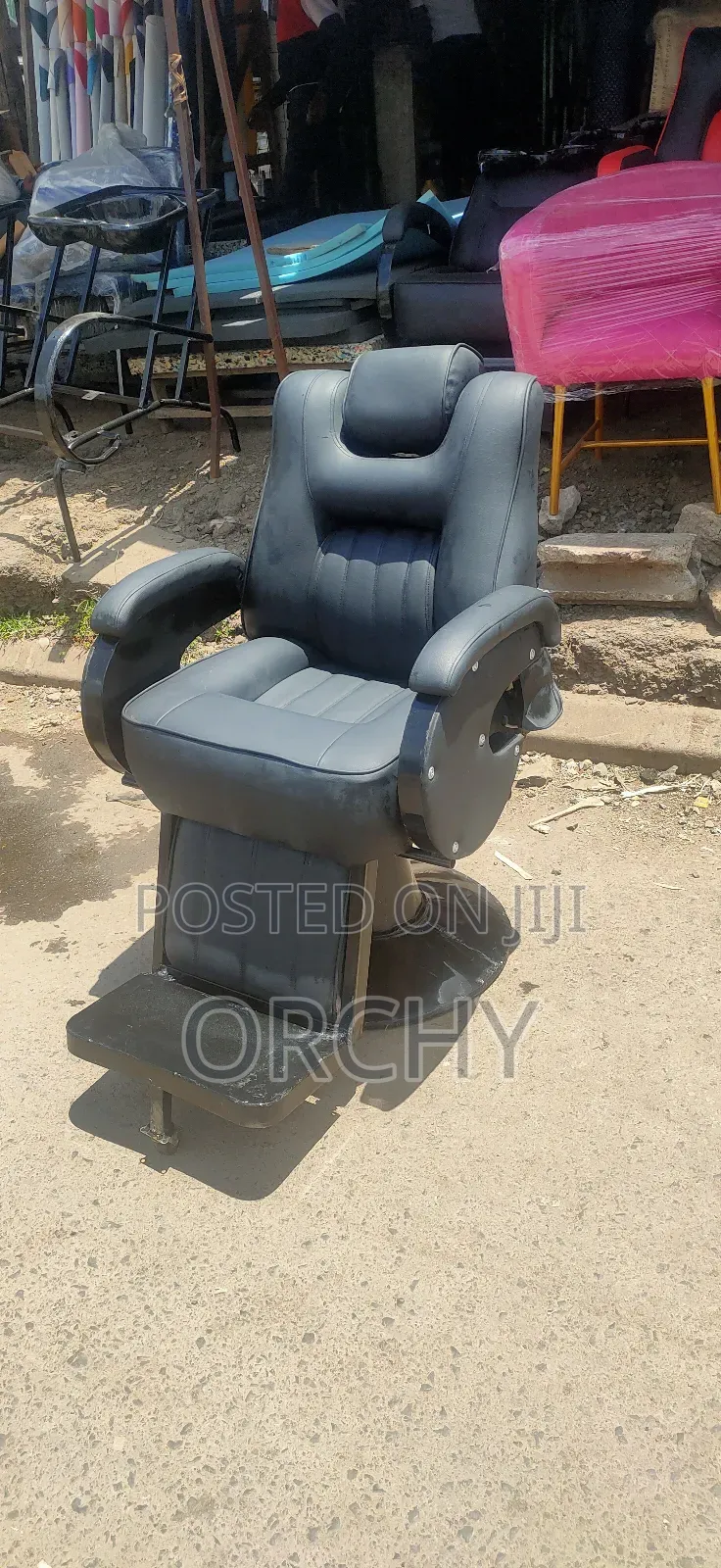 Executive Kinyozi Seats