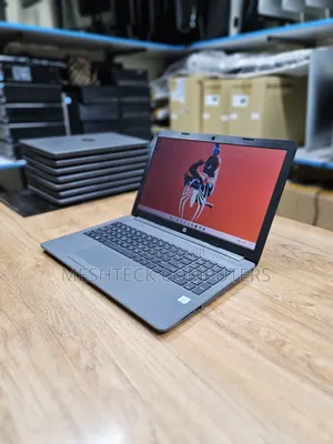 Laptop HP 250 G7 4GB Intel Core I3 HDD+SSD 500GB
