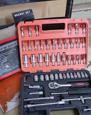 Tough Chrome Vanadium Deep Socket Wrench Set 53 Pc's Screwdriver Set