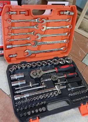 82 Pcs Chrome Mechanical Socket Wrench Set+ Screwdriver Set