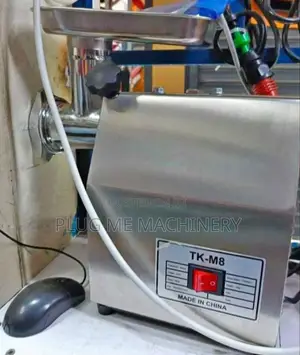 Meat Mincer M8 > Commercial