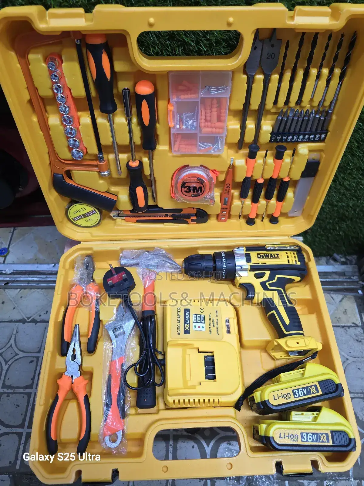 Dewalt Cordless Drill Set