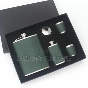 Whiskey Flask Gift Set/ Whiskey Flask