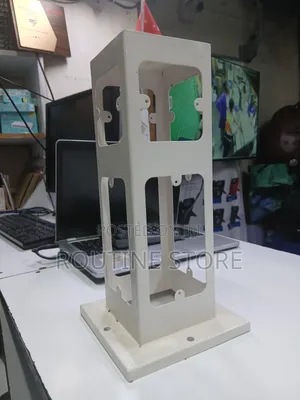 Pedestal Metal