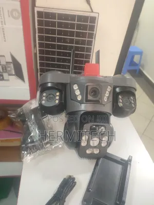 Triple Lens 4g Solar Powered PTZ Surveillance Camera With Alarm Siren
