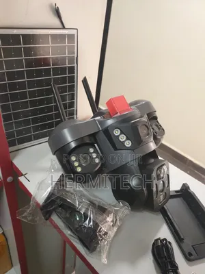 4g Triple Lens Solar Powered Alarm Siren and Strobe Light