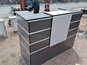 Professional Reception Desk – First Impressions Matter