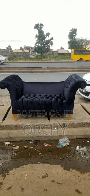 Butterfly Spa Waiting Couch / Arm Chair