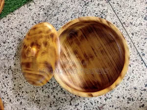 Wooden Bowl With Lid / Chapati Bowl