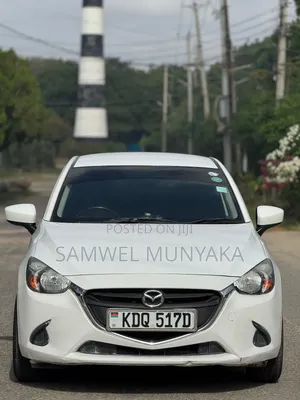 Mazda Demio 2017 Pearl