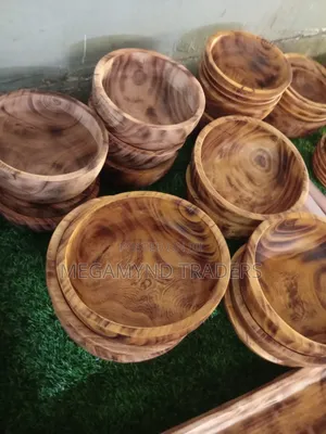 Wooden Bowl / Serving Bowl Wooden