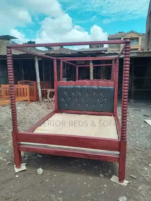 Four Poster Bed Size 5 by 6