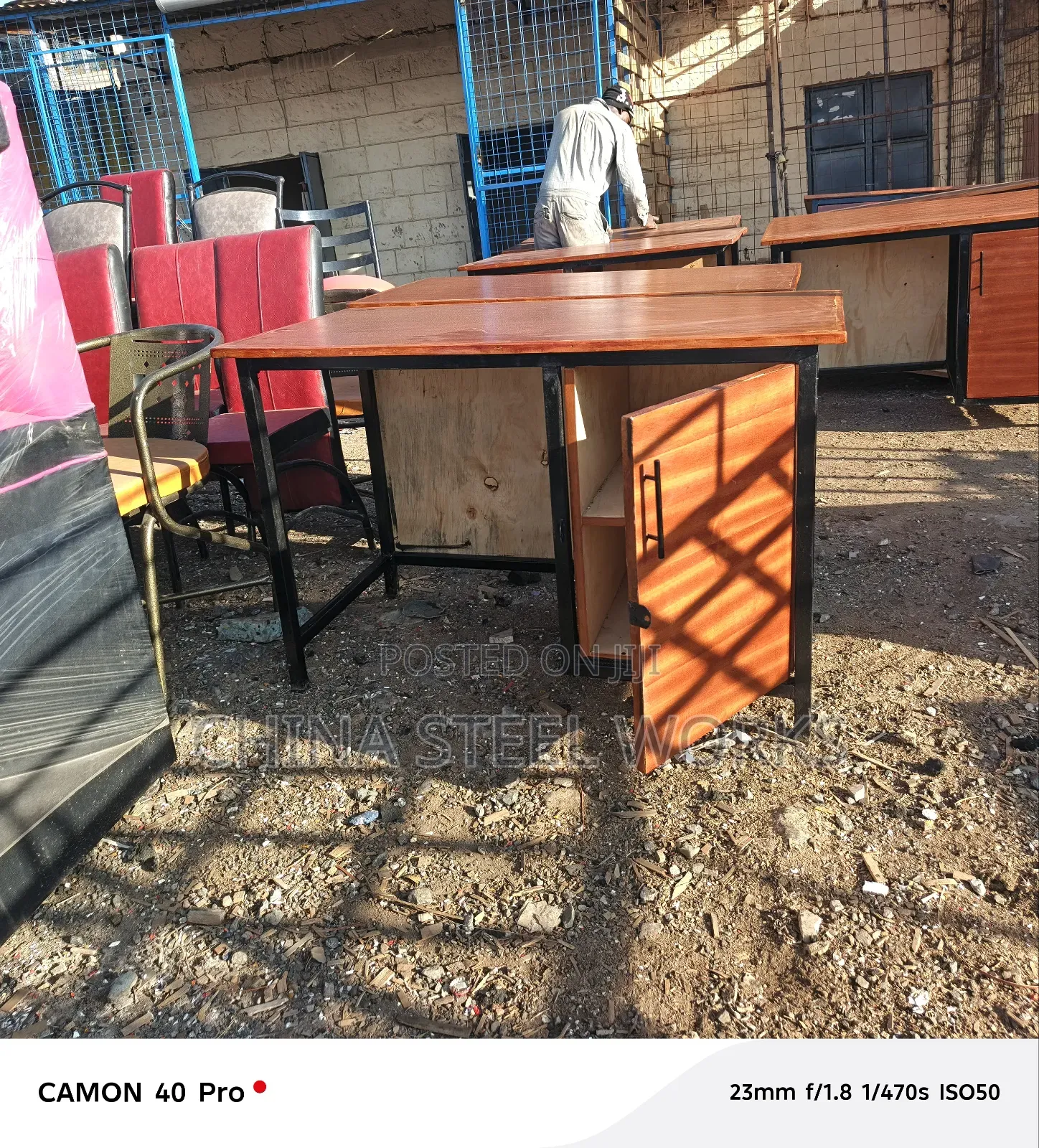 Working Desk