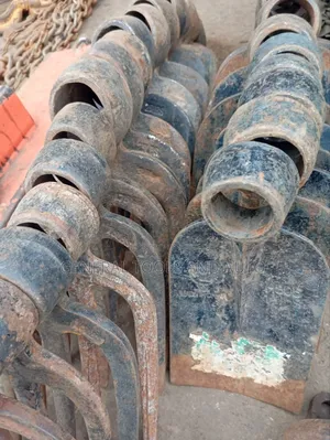 Muttocks and Pick Axes