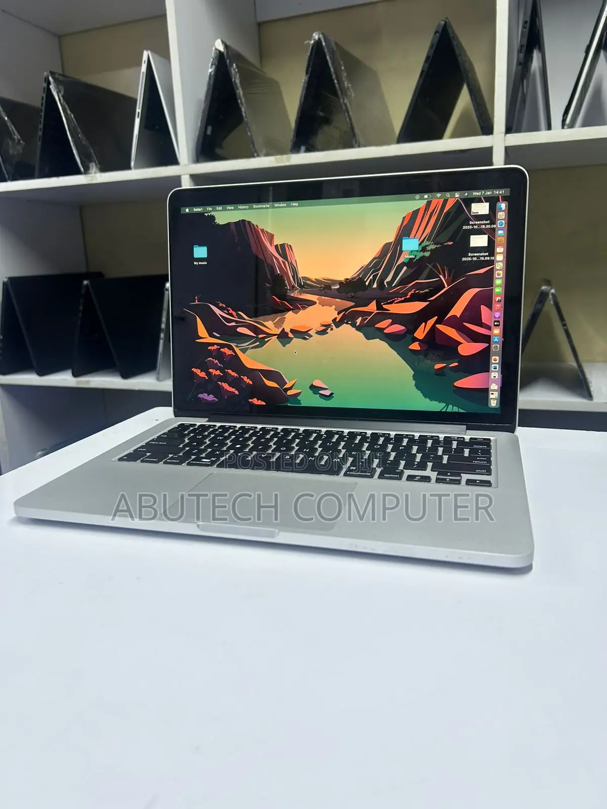 Laptop Apple MacBook Pro 8GB Intel Core I5 SSD 128GB