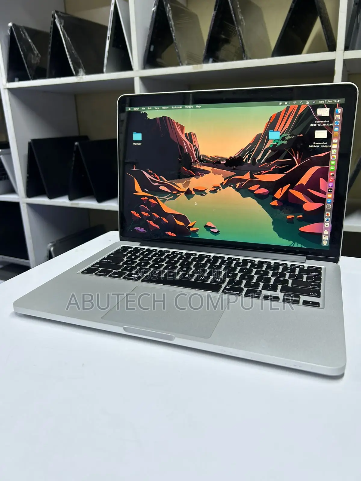 Laptop Apple MacBook Pro 8GB Intel Core I5 SSD 128GB