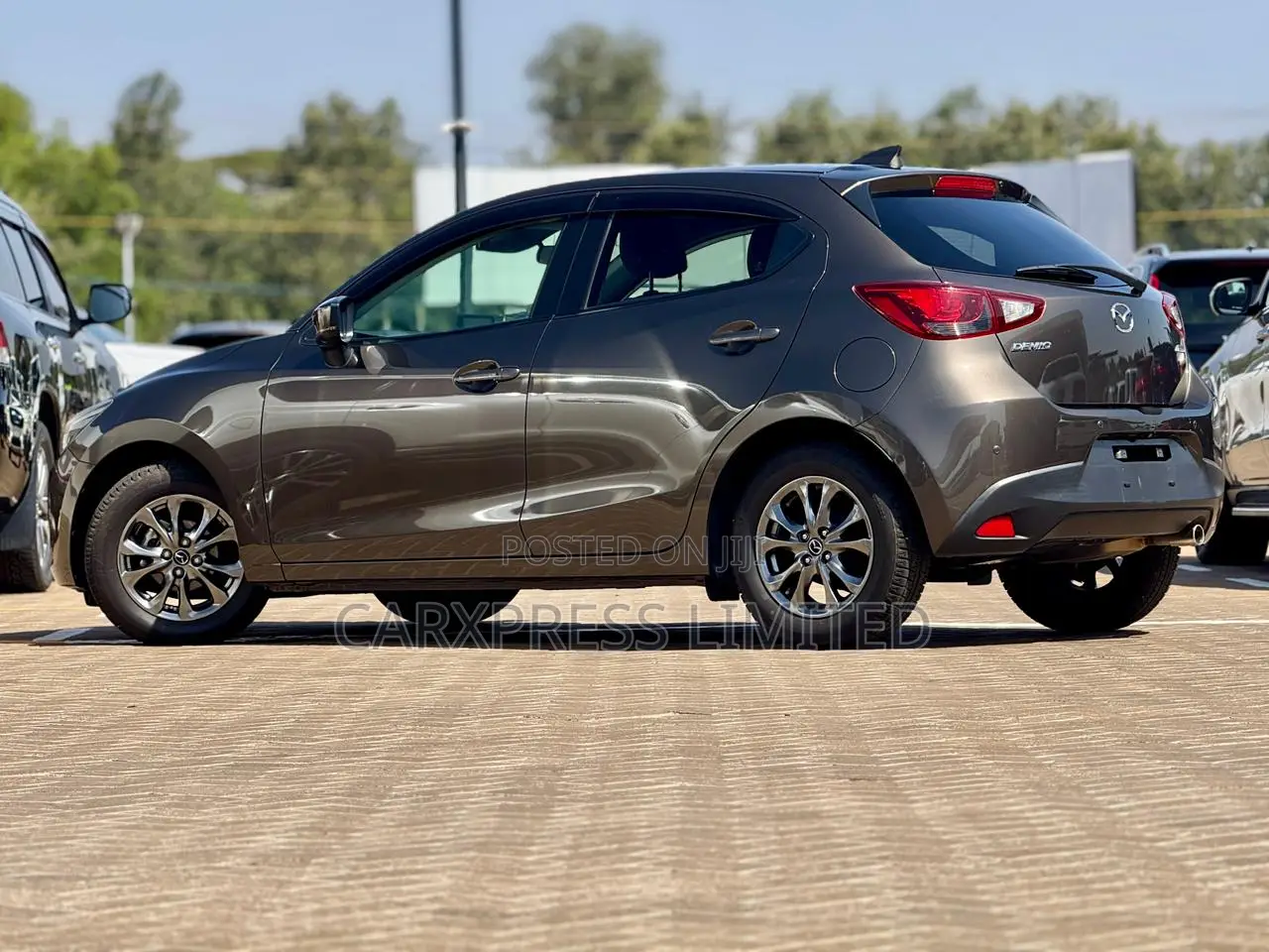 Mazda Demio 2018 Gray