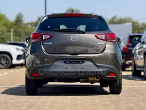 Mazda Demio 2018 Gray