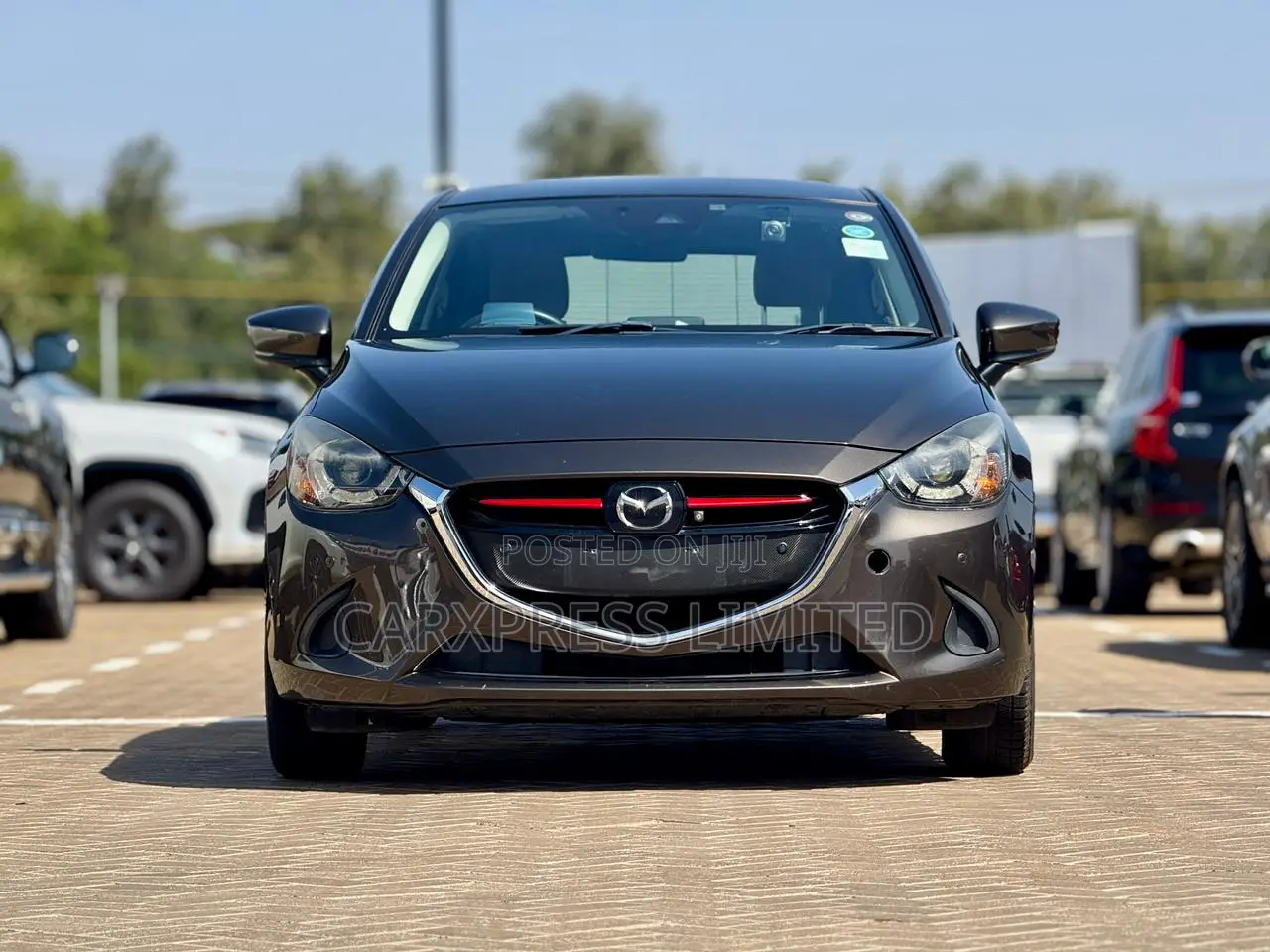 Mazda Demio 2018 Gray