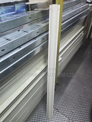 Metallic Floor Trunking 4ft