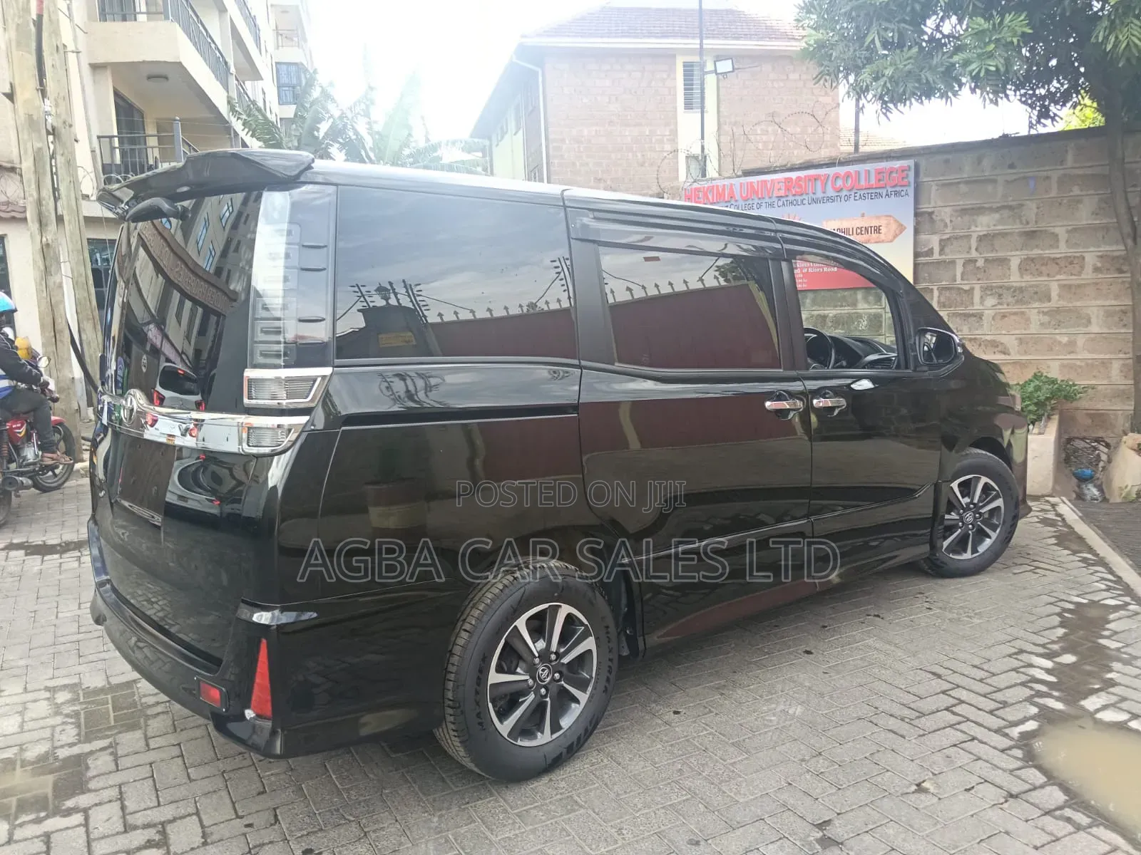 Toyota Voxy 2018 Black