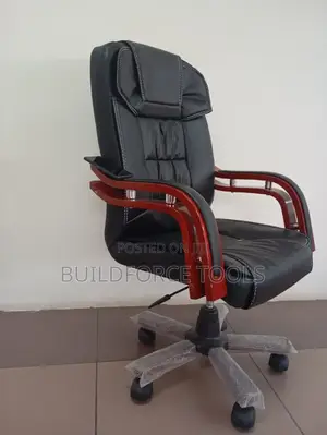 Executive Bliss Office Chair With Wooden Arms