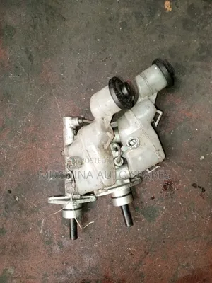 Brake Master Cylinder Toyota Vista