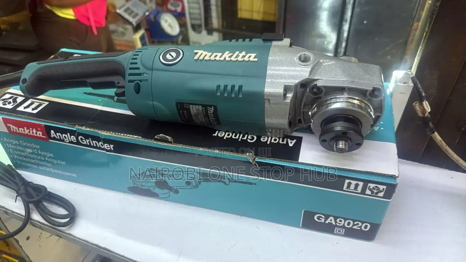 Makita Ga9020 Grinder.