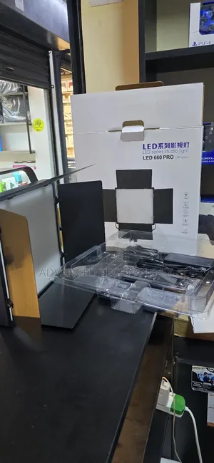 Led 660 Pro Video Light,Bag, Remote,2batteries,Charger Power Adapter