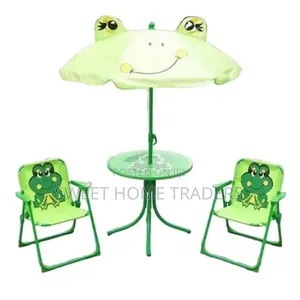 Suitable Kids Table and Chairs