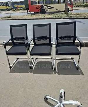 Stationary Office Chair for Staff Visitors