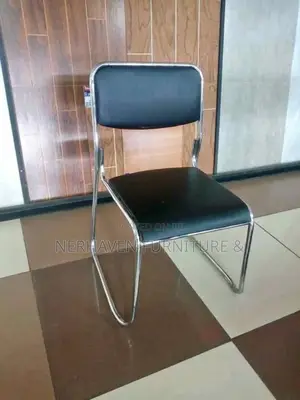 Non-Wheeled Office Chair for Workspaces