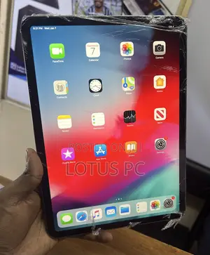 Apple iPad Pro 11 (2018) 64 GB Gray