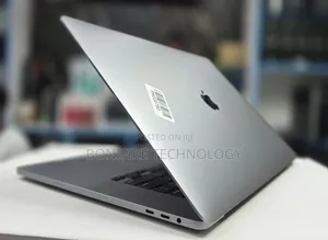 Laptop Apple MacBook Pro 32GB Intel Core i9 SSD 1T