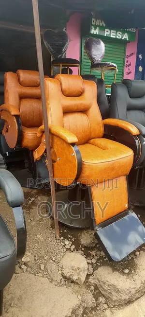 Brown Kinyozi Seats