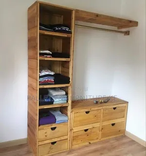 Solid-core Wooden Closet