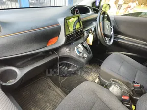 Toyota Sienta 2016 Black