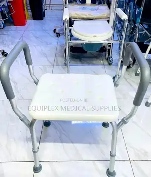 Shower Chair With Detachable Armrest