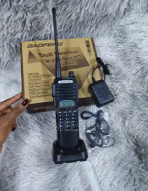 Baofeng Uv82 8w 8km Range With Dual Display - Dual Band (Vhf/Uhf)