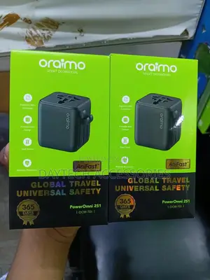 Oraimo Poweromni 251 (Ocw-T01) Global Travel Universal Adapter.