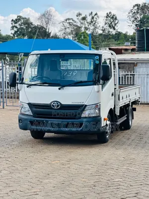 Selling Toyota Dyna