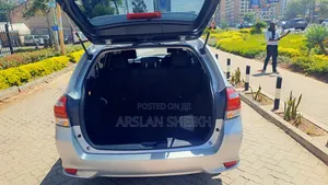 Toyota Corolla Fielder 2018 Silver